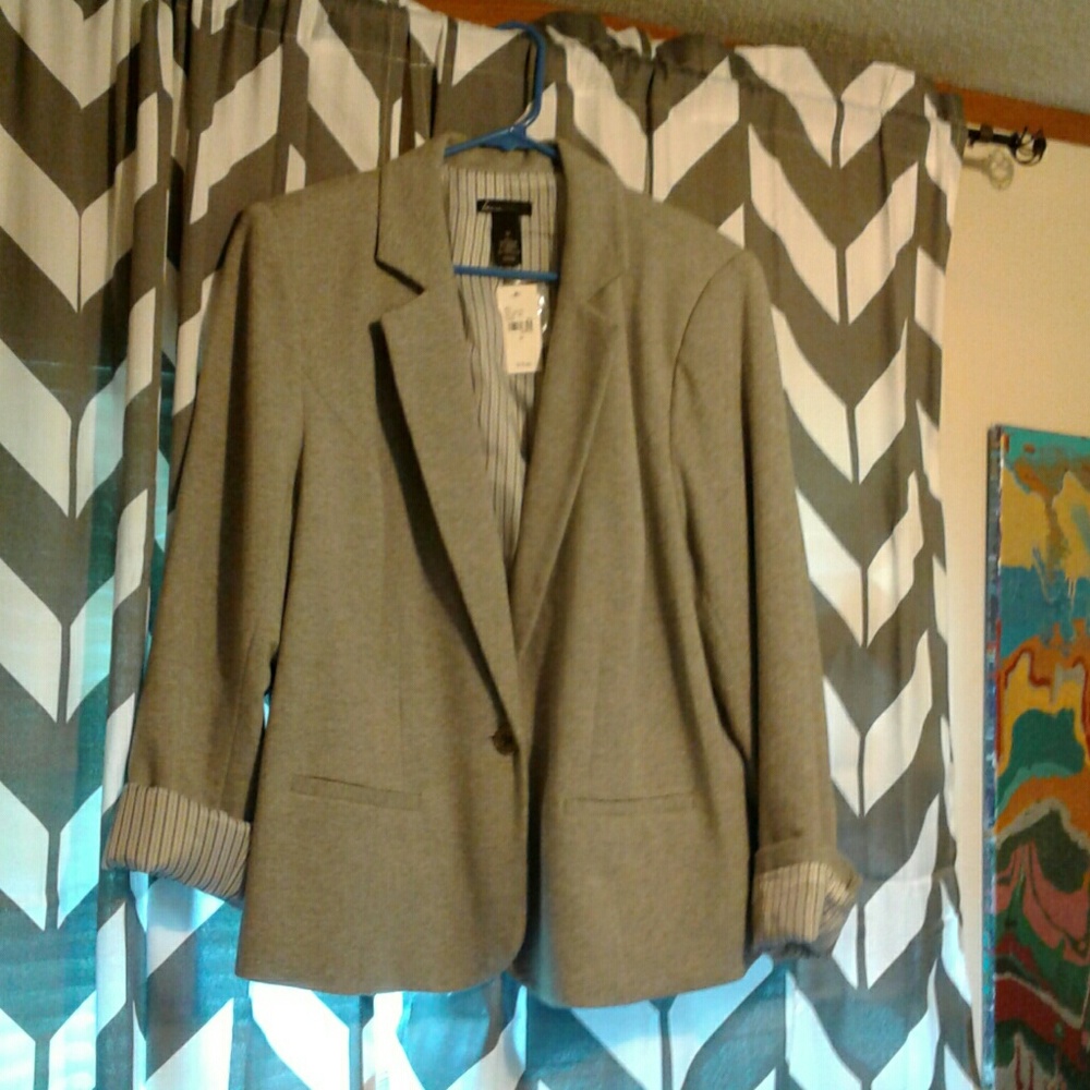 Work Jacket - Picture 2 of 5